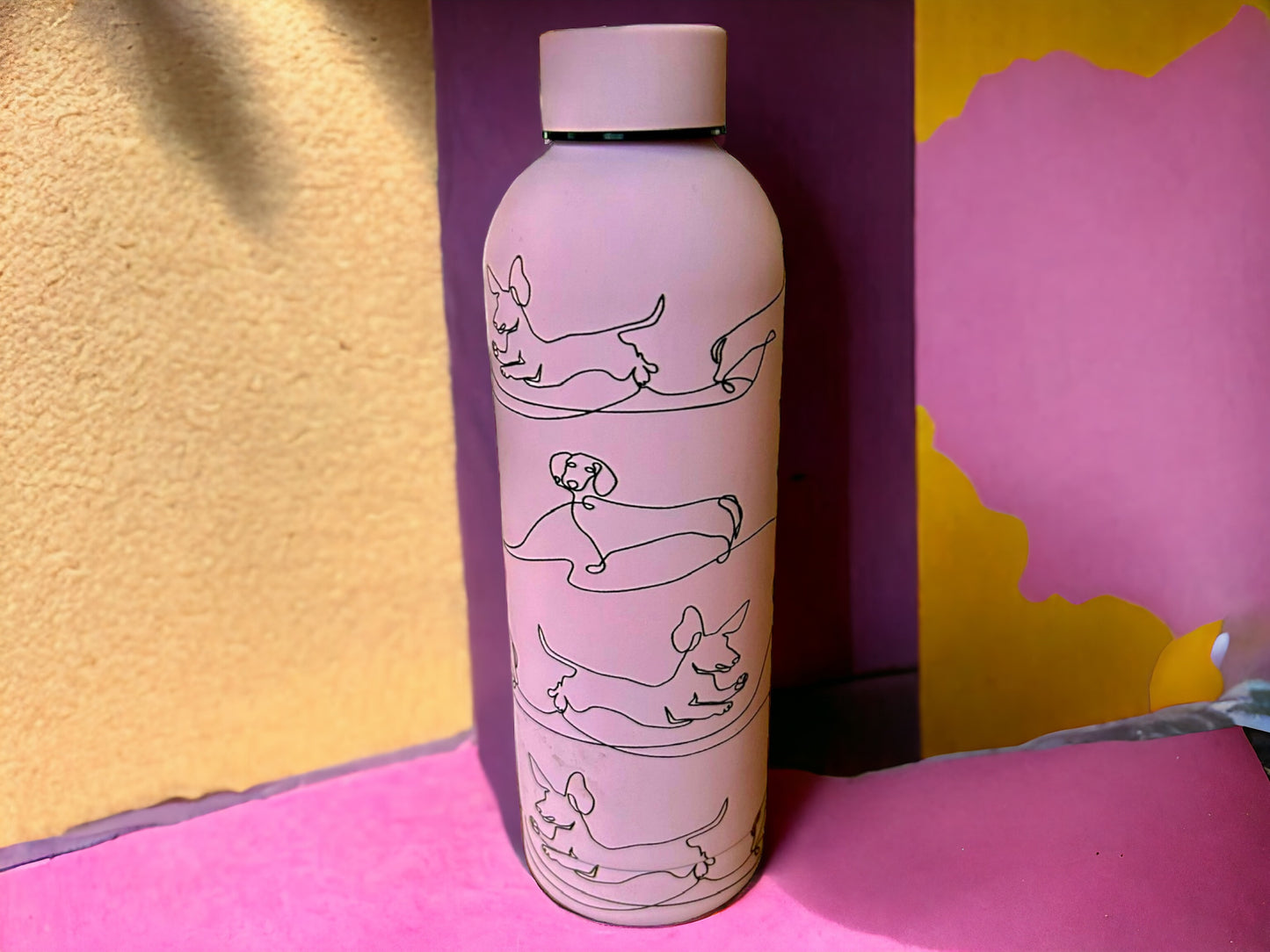 Dachys Jackies Insulated drink bottle.